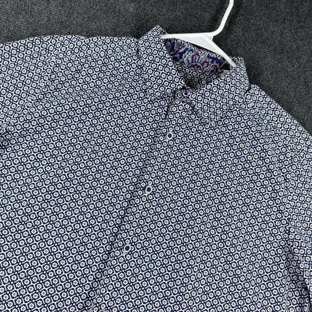 Robert Graham Button Down Shirt Mens L Large Blue Geometric Floral Classic Fit
